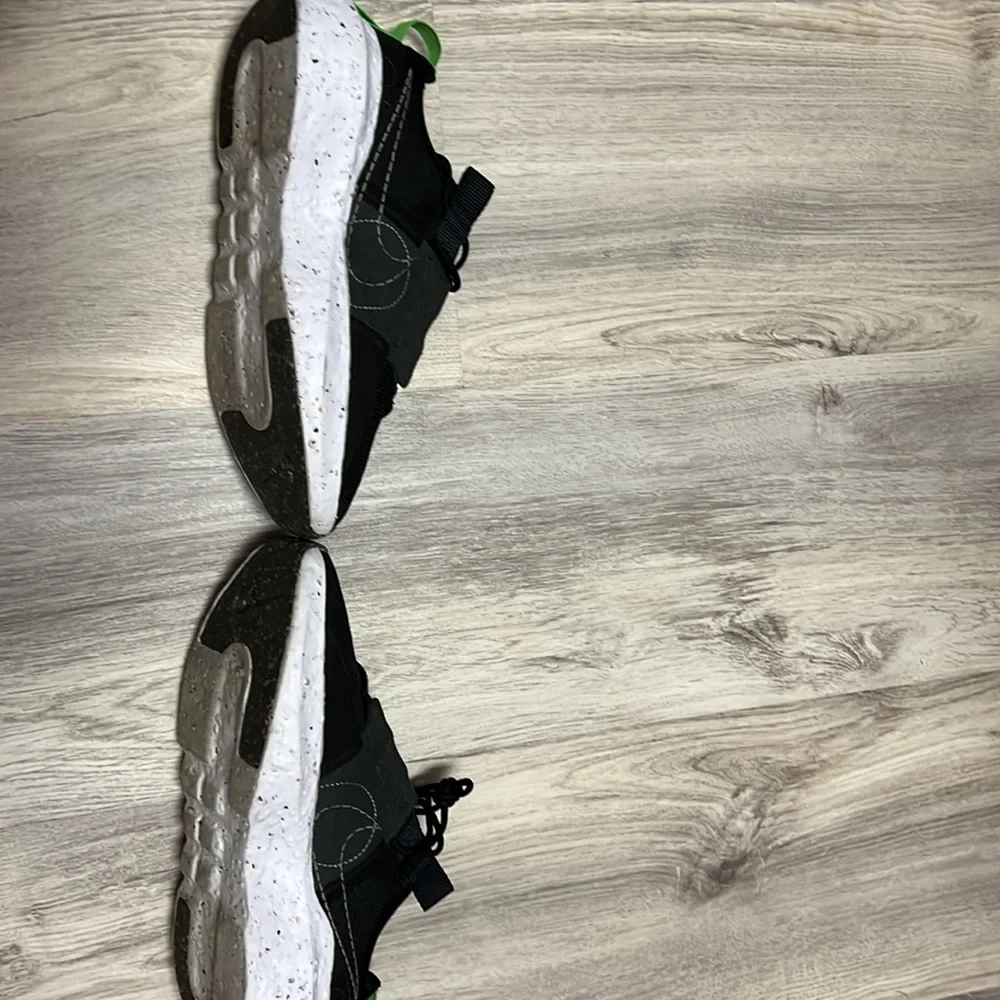 Nike Black and Neon Green Athletic Shoes